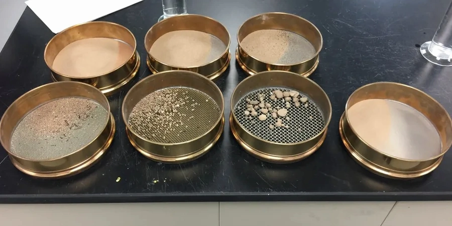 Illustrative image of Grain size analysis (sieve + hydrometer) in Geelong